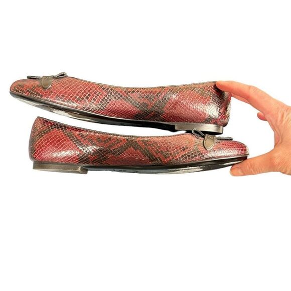 Longchamp Women's Snakeskin Leather Ballerina Flats Shoes Red & Black Size 41 - Picture 4 of 9